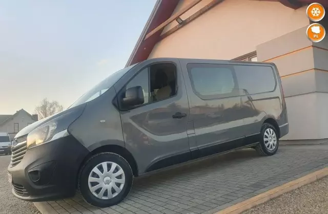 RENAULT Trafic 