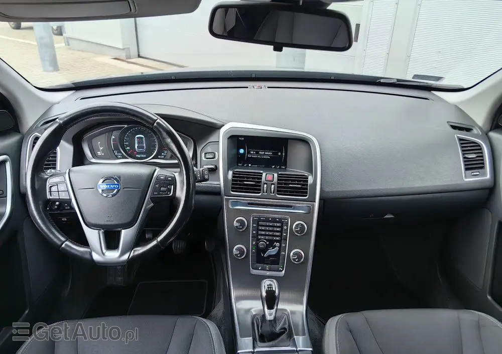 VOLVO XC 60 D4 Kinetic