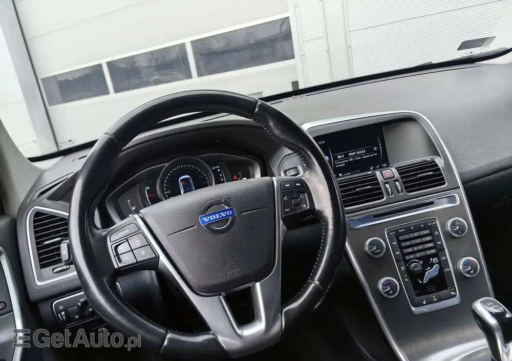 VOLVO XC 60 D4 Kinetic