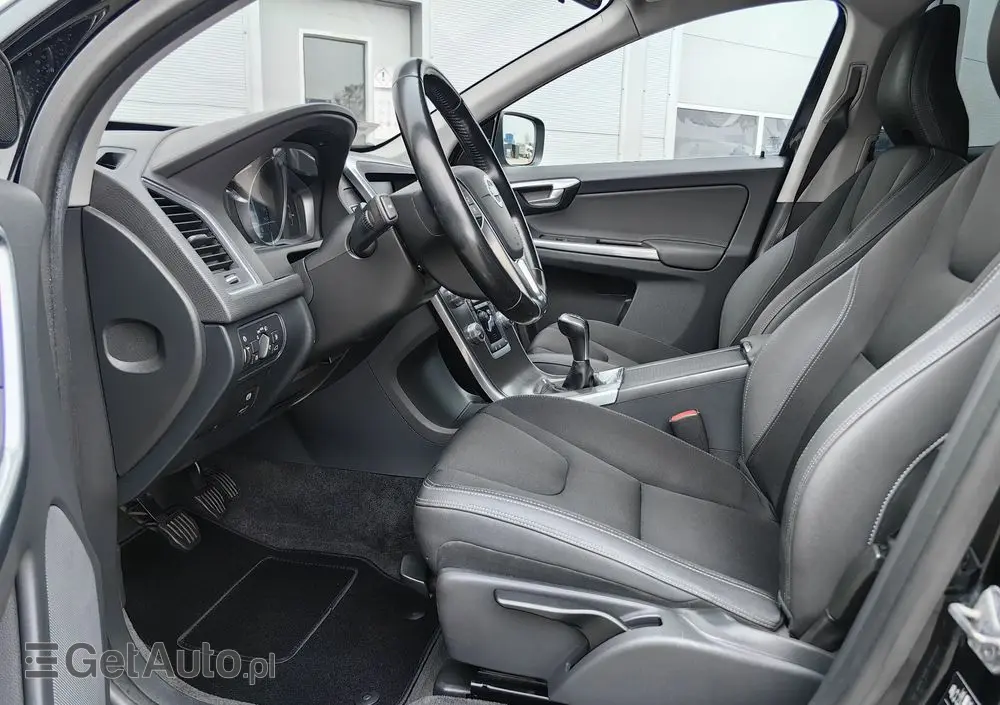 VOLVO XC 60 D4 Kinetic