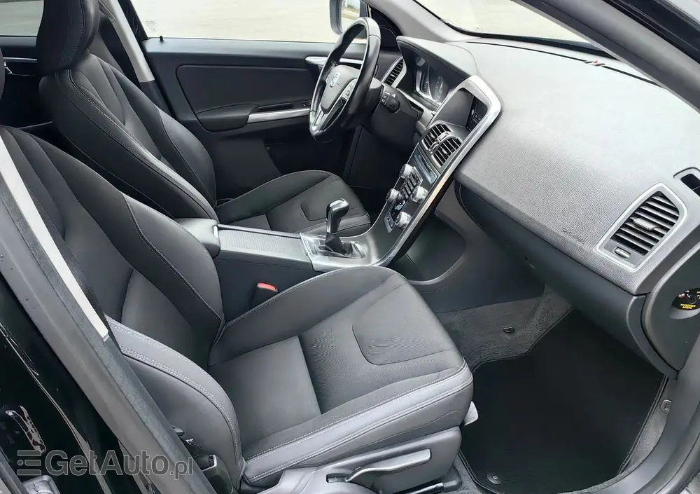 VOLVO XC 60 D4 Kinetic