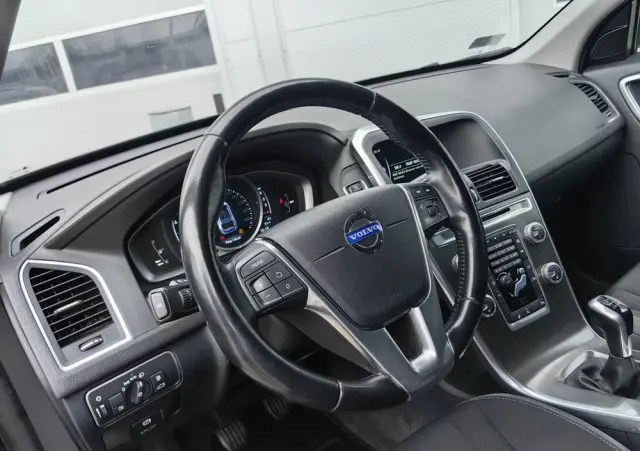 VOLVO XC 60 D4 Kinetic