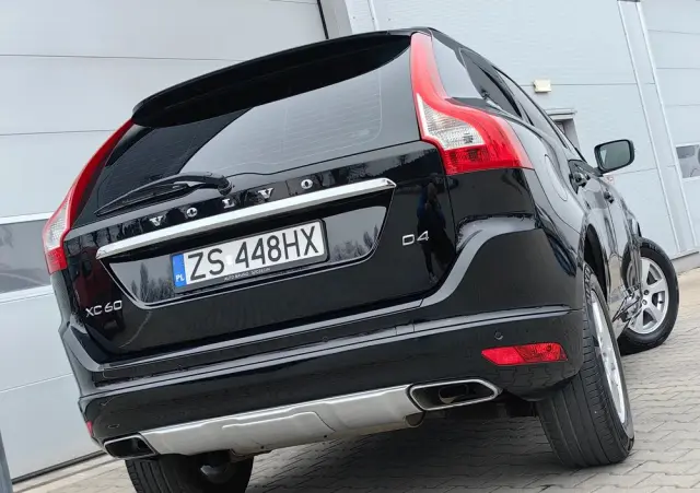 VOLVO XC 60 D4 Kinetic