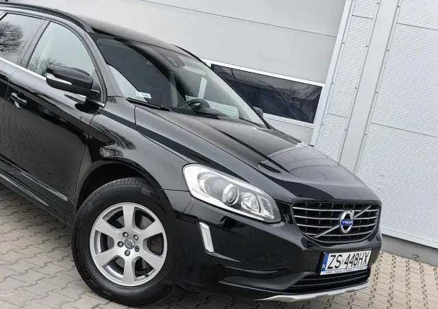 VOLVO XC 60 D4 Kinetic