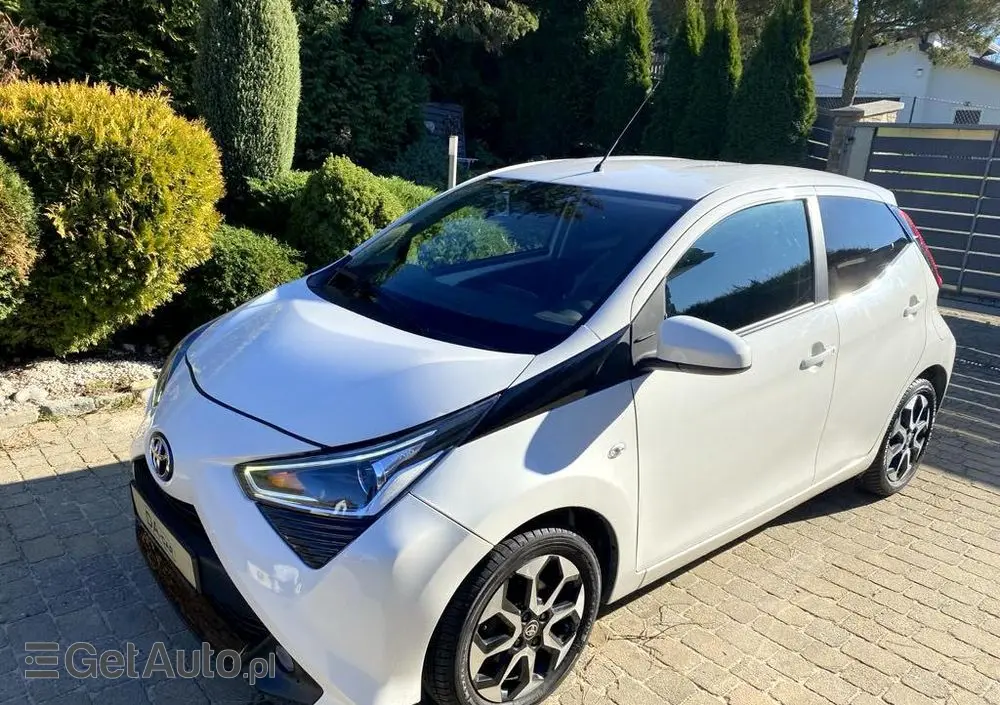 TOYOTA Aygo 1.0 VVT-i Color Edition