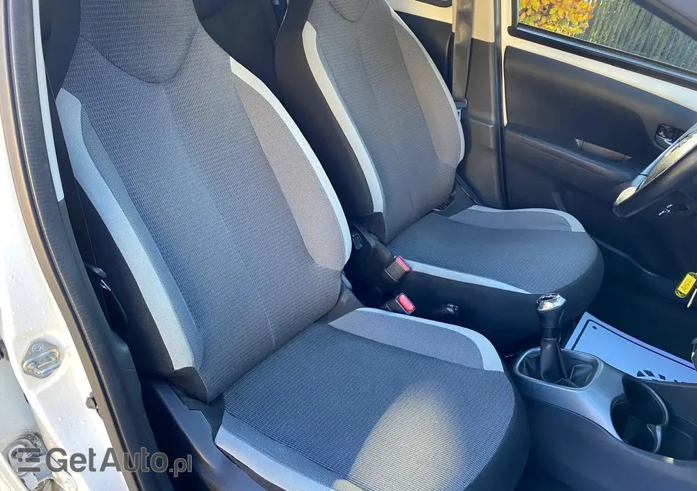 TOYOTA Aygo 1.0 VVT-i Color Edition