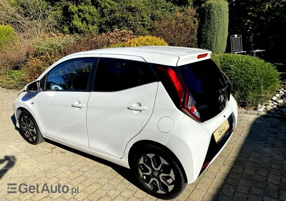 TOYOTA Aygo 1.0 VVT-i Color Edition