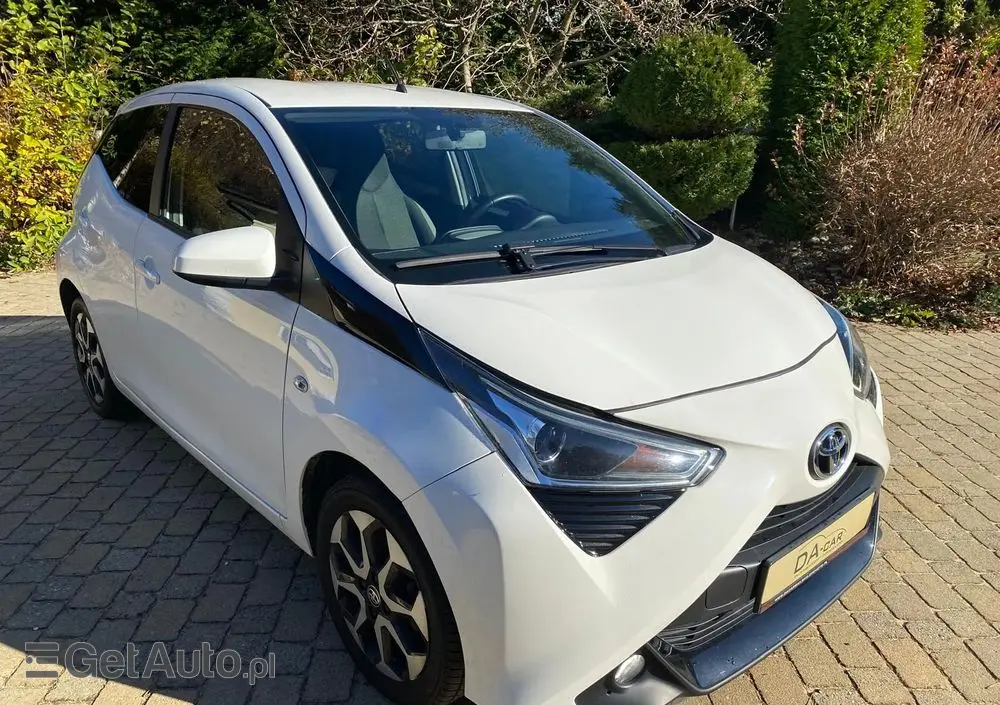 TOYOTA Aygo 1.0 VVT-i Color Edition