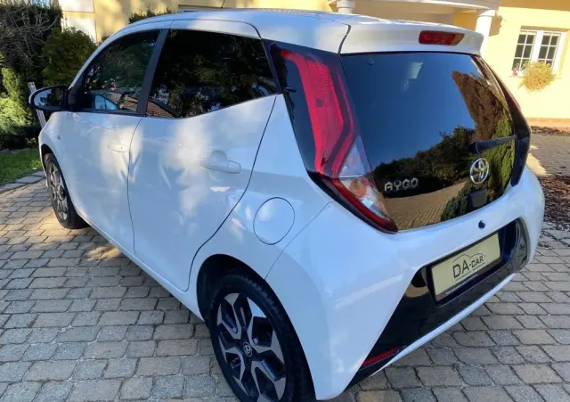 TOYOTA Aygo 1.0 VVT-i Color Edition