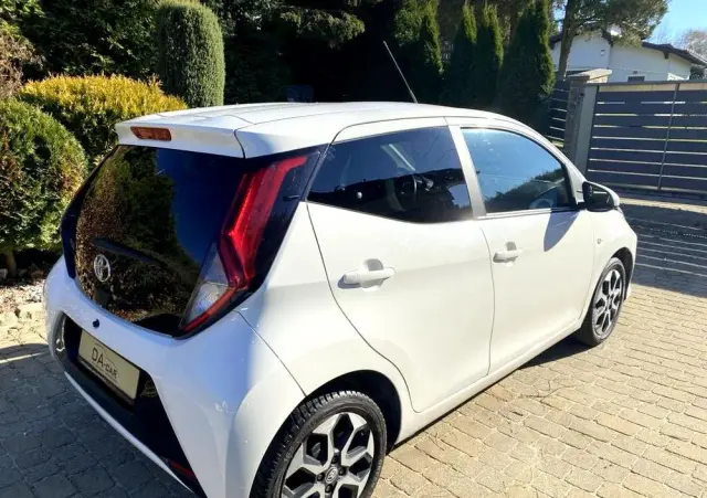 TOYOTA Aygo 1.0 VVT-i Color Edition