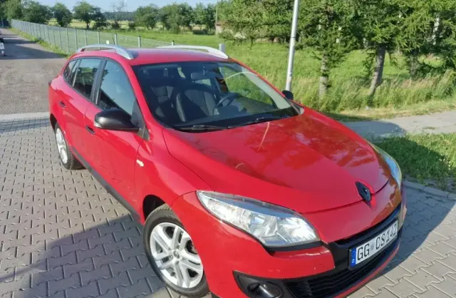 RENAULT Megane 