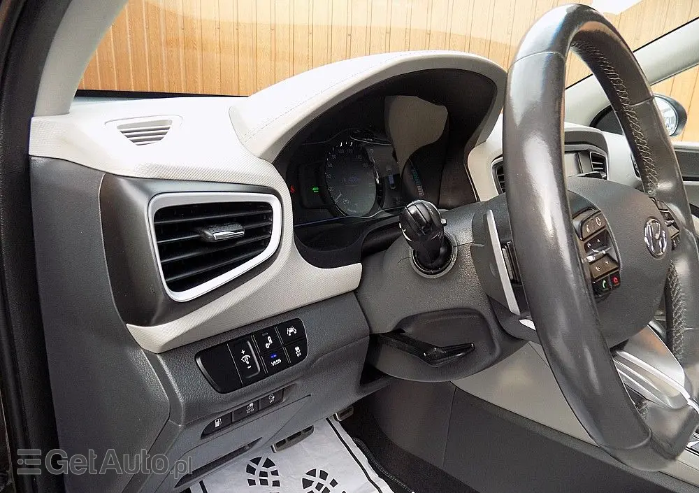 HYUNDAI IONIQ Plug-in hybrid Platinum