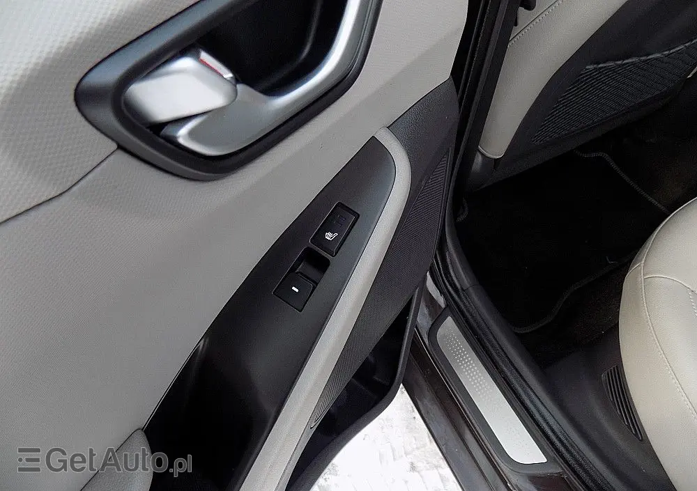 HYUNDAI IONIQ Plug-in hybrid Platinum