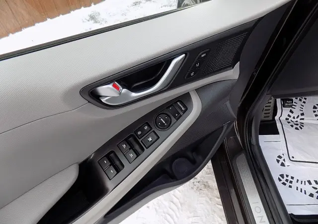 HYUNDAI IONIQ Plug-in hybrid Platinum