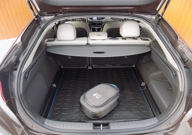 HYUNDAI IONIQ Plug-in hybrid Platinum