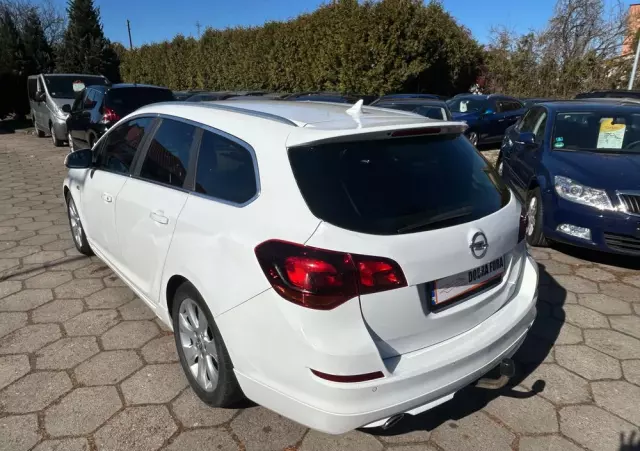 OPEL Astra 2.0 CDTI Exklusiv