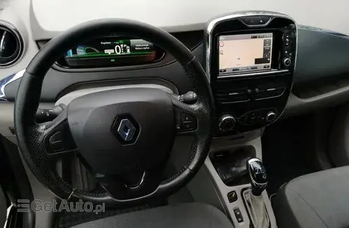 RENAULT Zoe 