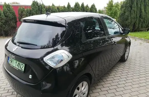 RENAULT Zoe 