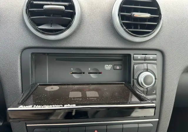 AUDI A3 Cabrio 1.2 TFSI Attraction