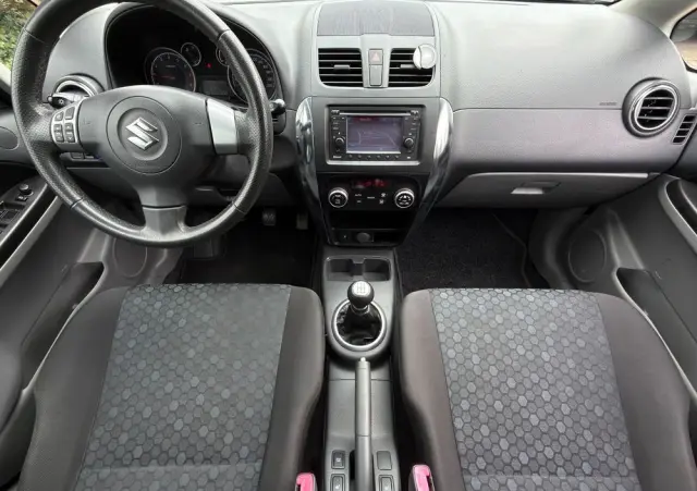 SUZUKI SX4 1.6 VVT 4x2 Style