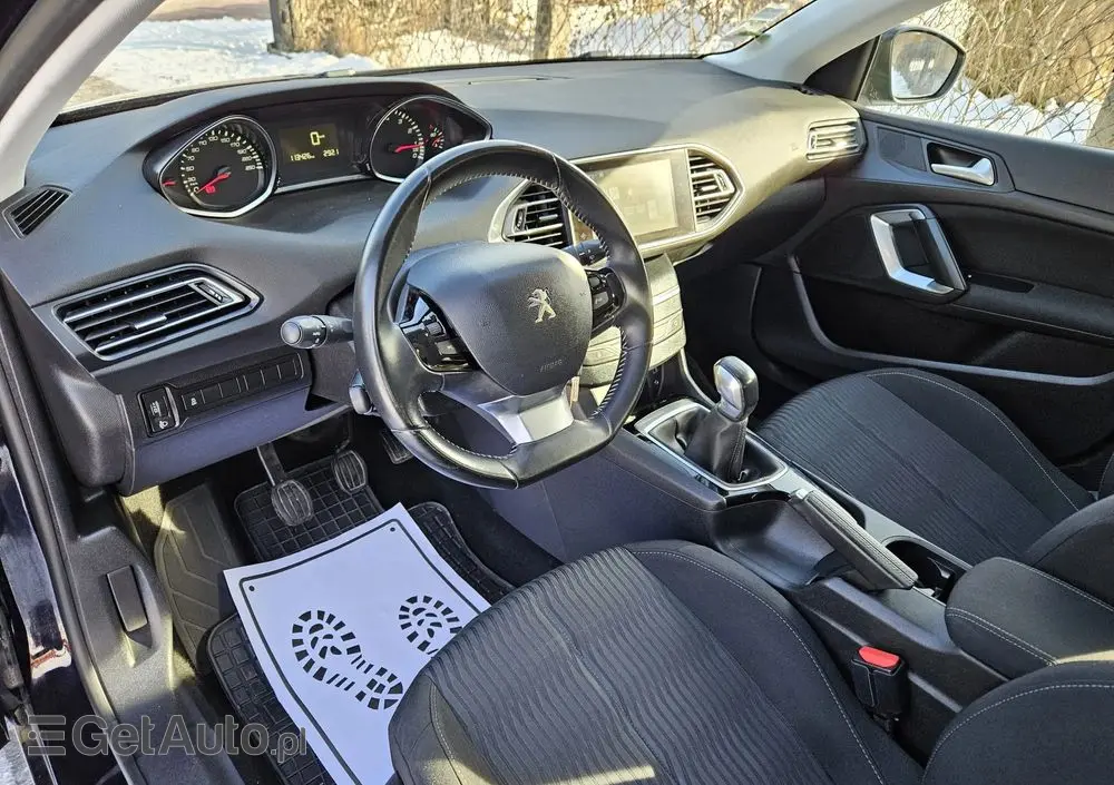 PEUGEOT 308 PureTech 82 Access