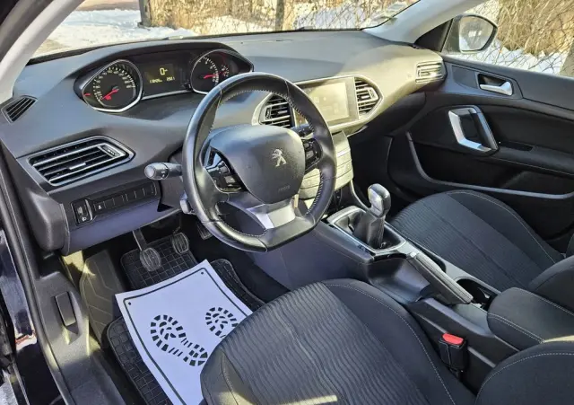 PEUGEOT 308 PureTech 82 Access