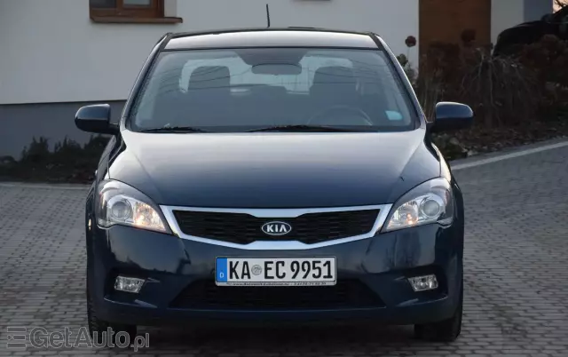 KIA Ceed 1.4 CVVT Attract