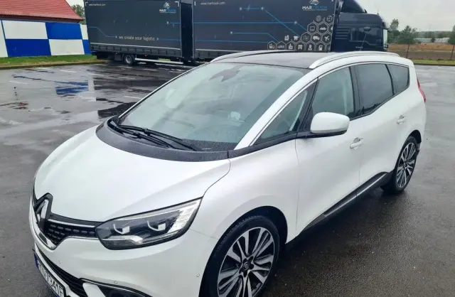 RENAULT Grand Scenic 