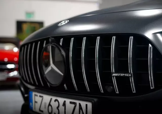 MERCEDES-BENZ AMG GT 53 4-Matic+