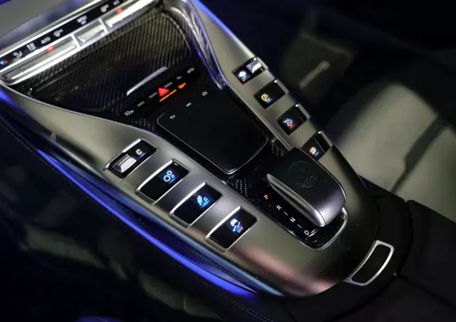 MERCEDES-BENZ AMG GT 53 4-Matic+