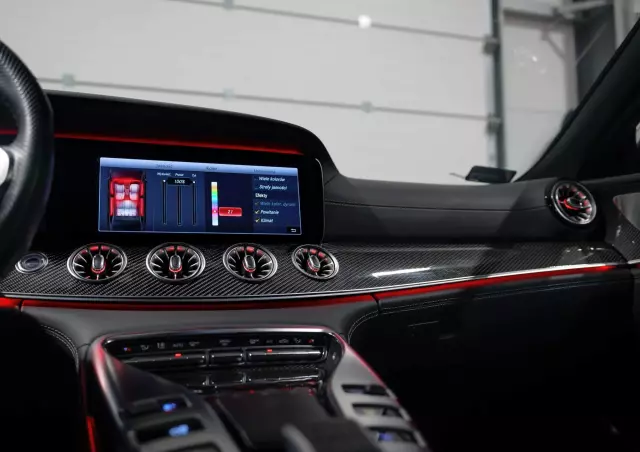 MERCEDES-BENZ AMG GT 53 4-Matic+