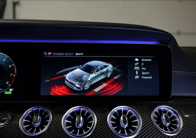 MERCEDES-BENZ AMG GT 53 4-Matic+