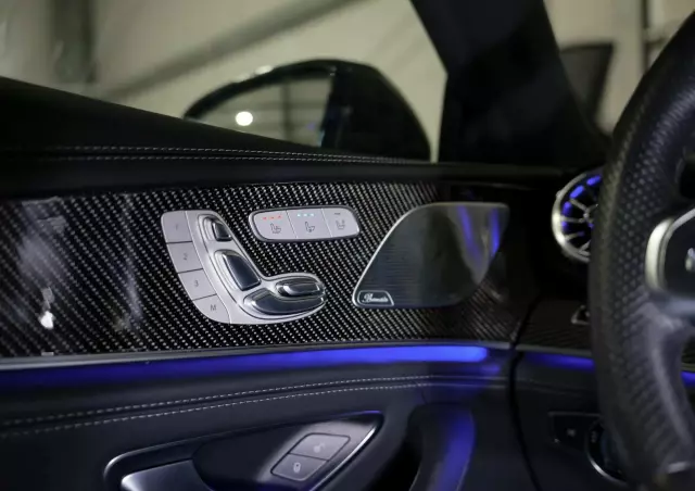 MERCEDES-BENZ AMG GT 53 4-Matic+