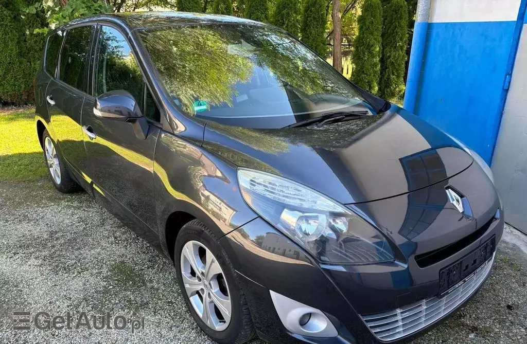 RENAULT Grand Scenic 
