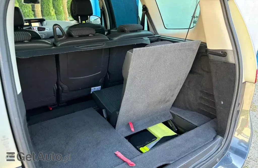 RENAULT Grand Scenic 