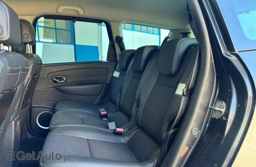 RENAULT Grand Scenic 