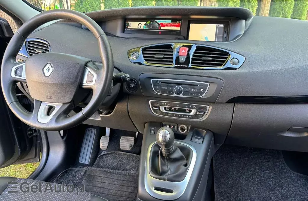 RENAULT Grand Scenic 