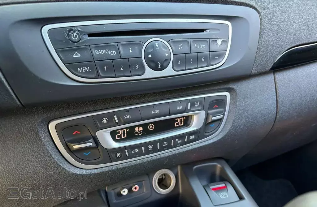 RENAULT Grand Scenic 