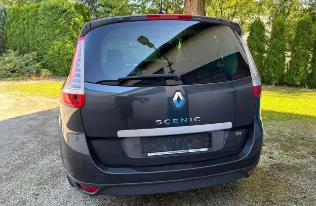 RENAULT Grand Scenic 