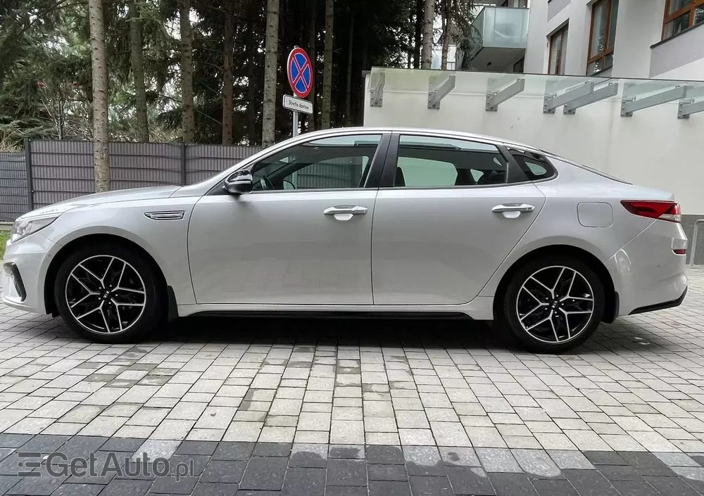 KIA Optima 1.6 T-GDI GT Line DCT