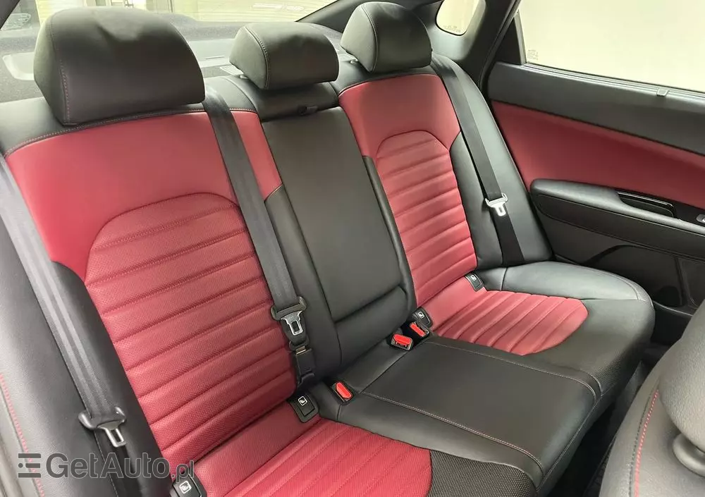 KIA Optima 1.6 T-GDI GT Line DCT