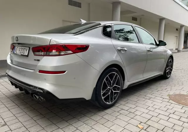 KIA Optima 1.6 T-GDI GT Line DCT