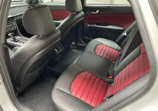 KIA Optima 1.6 T-GDI GT Line DCT