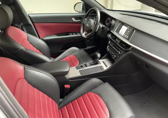 KIA Optima 1.6 T-GDI GT Line DCT