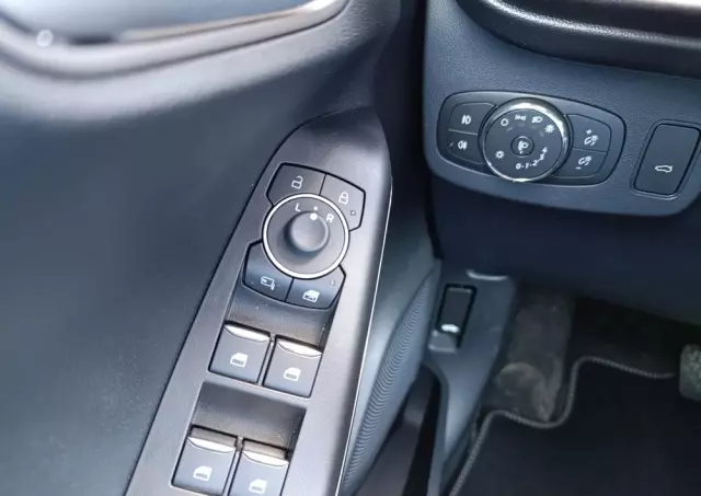 FORD Puma 1.0 EcoBoost Titanium X