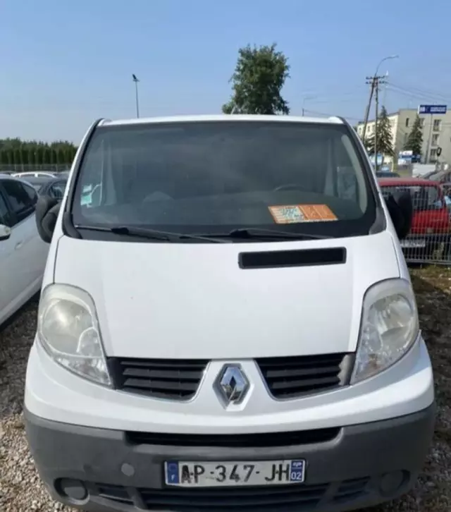 RENAULT Trafic 