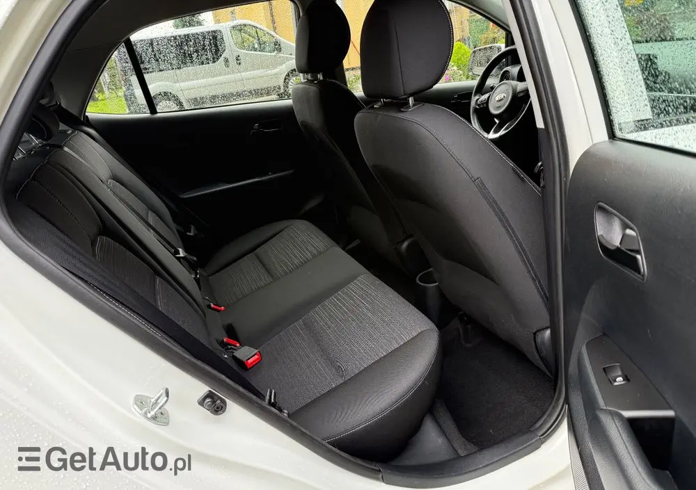 KIA Picanto 1.0 Edition 7