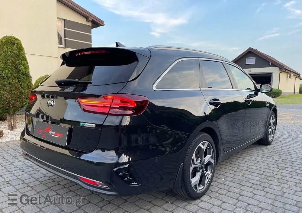 KIA Ceed 1.6 CRDi SCR L Business Line DCT