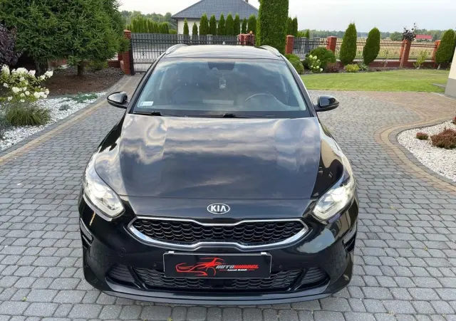 KIA Ceed 1.6 CRDi SCR L Business Line DCT