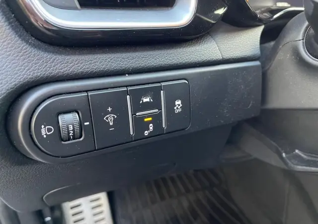 KIA Ceed 1.6 CRDi SCR L Business Line DCT